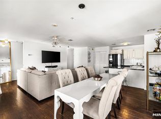 84 Union St, Newark, NJ 07105