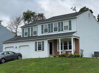 1827 Adler Rd, Bensalem, PA 19020