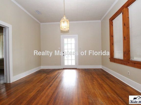 4th image of 301 N F St