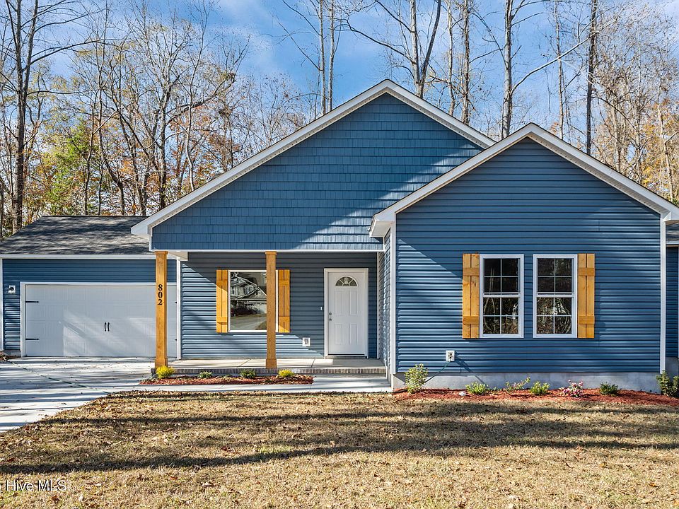 1st image of 802 Little Cardinal Court