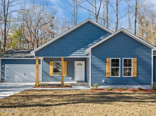 802 Little Cardinal Ct, Jacksonville, NC 28540