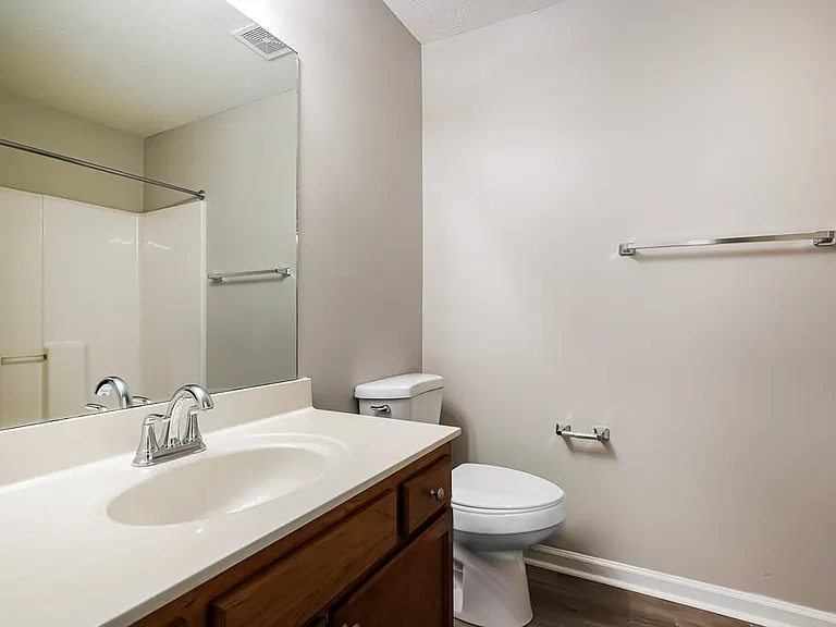 7016 S Hampton Blvd — Photo 18