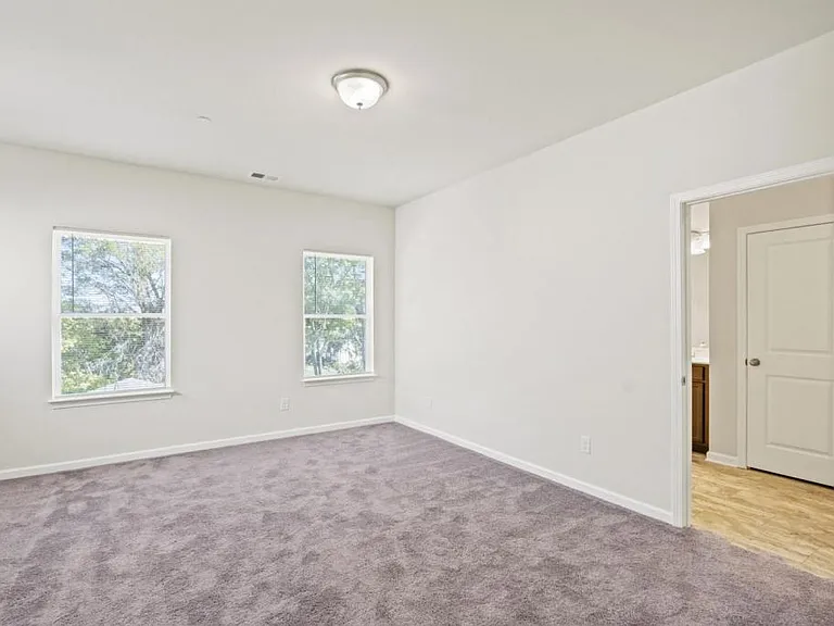 223 Emmett Dr — Photo 25