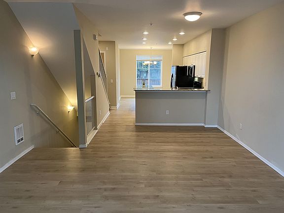 2nd image of 16125 Juanita Woodinville Way NE Unit 417