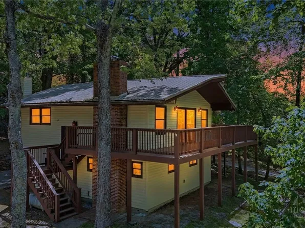 1268 Niley Cook Drive, Blowing Rock, NC 28605