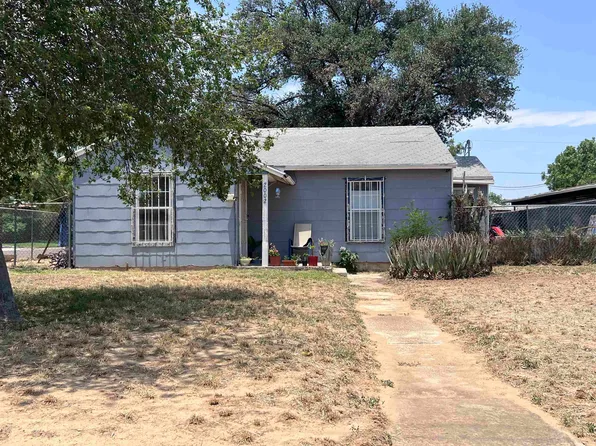 2002 Garfield St, Laredo, TX 78043
