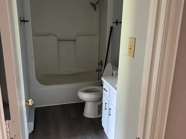 803 Rosanne Dr #A — Photo 8