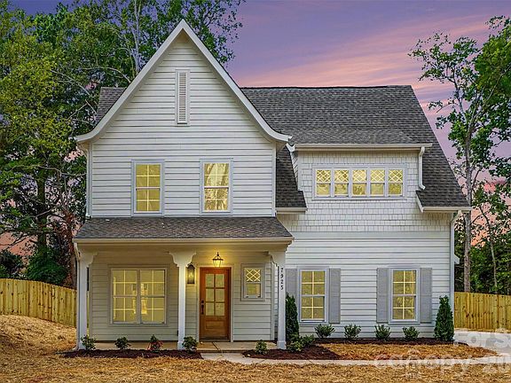 2nd image of 7925 Large Oak Ln