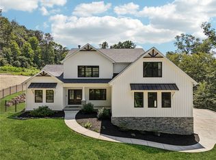 1565 Neville Rd, Beaver, PA 15009