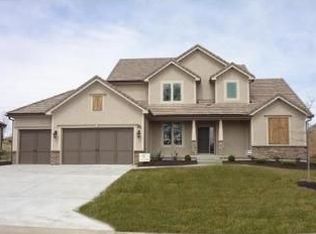 2823 NE 102nd Ter, Kansas City, MO 64155