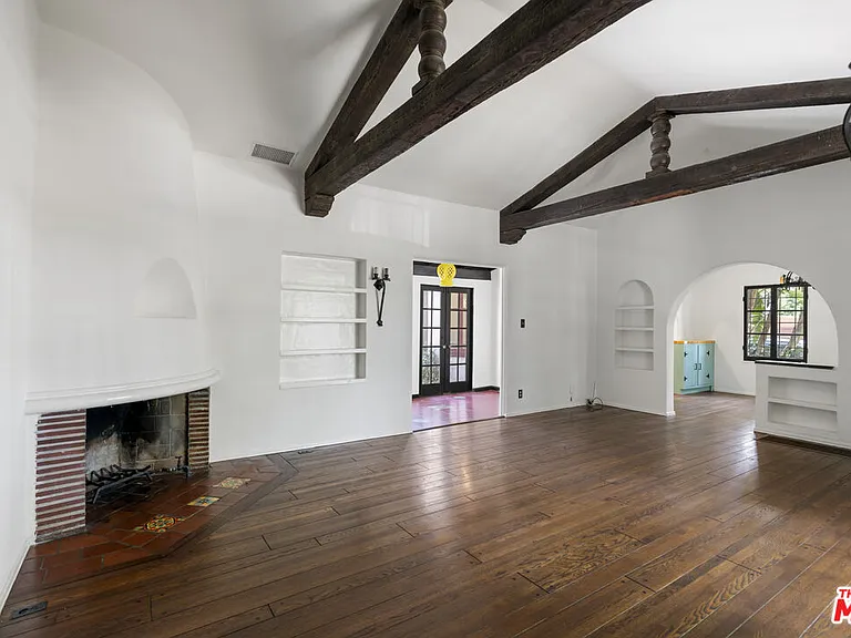 3731 Griffith View Dr — Photo 6
