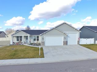2465 Augusta Ave, Payette, ID 83661