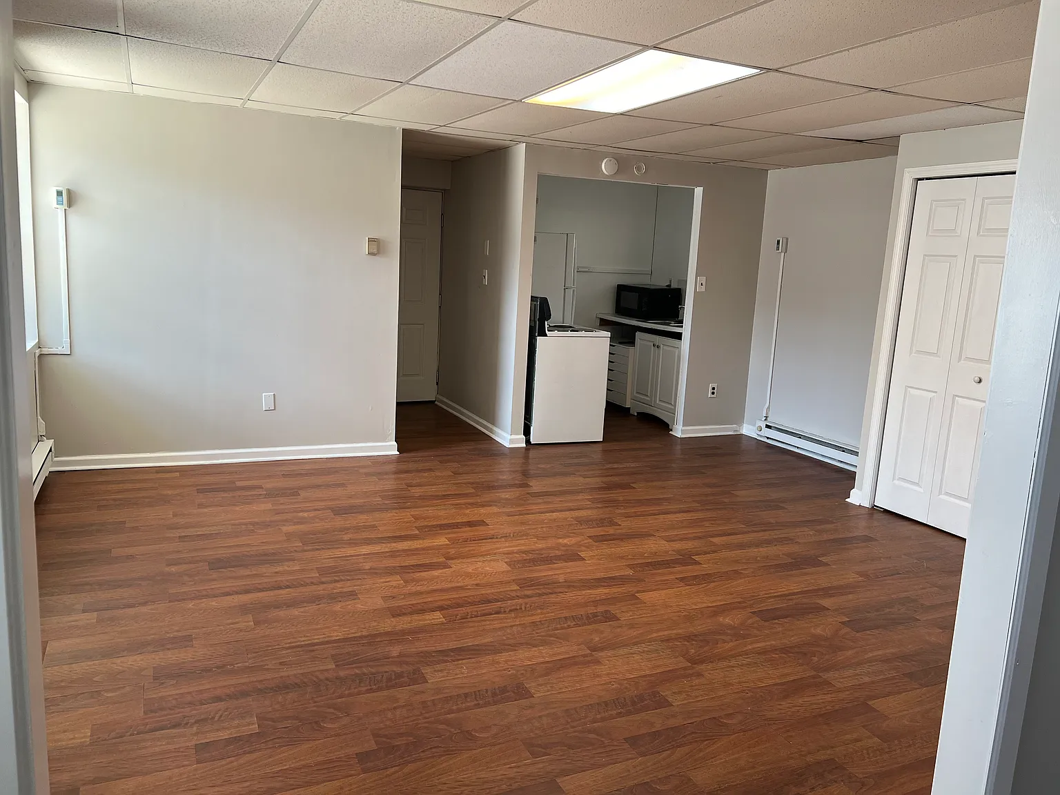2 bed, 600 sqft, $1,700 — Photo 3