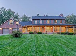 349 Southampton Rd, Holyoke, MA 01040