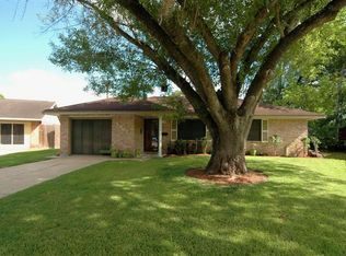 2301 Peach Ct, Pearland, TX 77581