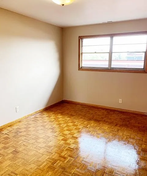 5935 Hyslop Pl #D — Photo 3