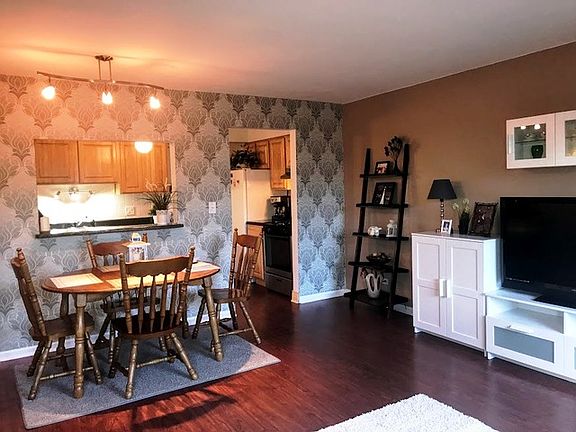 3rd image of 8455 W Leland Ave Unit 402