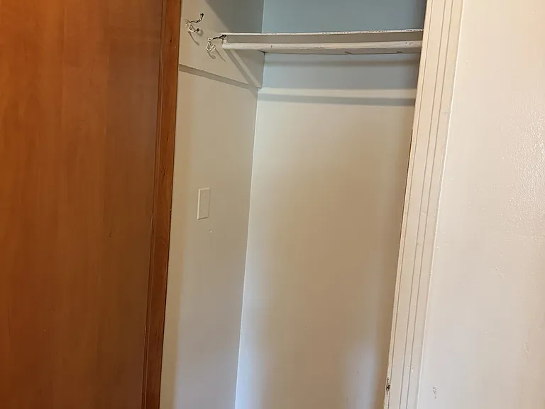 202 Carson Ave #3 — Photo 7