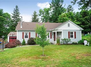 824 Randolph Rd, Middletown, CT 06457