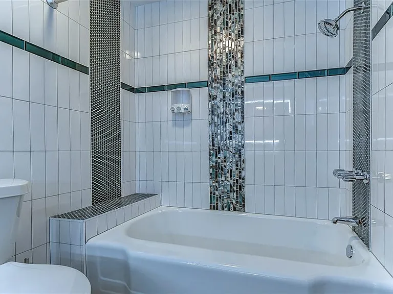 4701 N Willis St — Photo 26