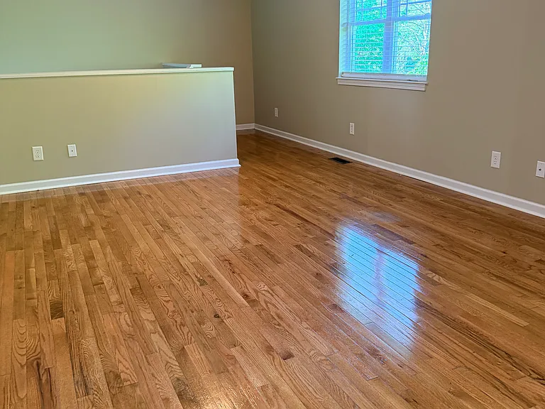 527 Redstone Dr #17 — Photo 7