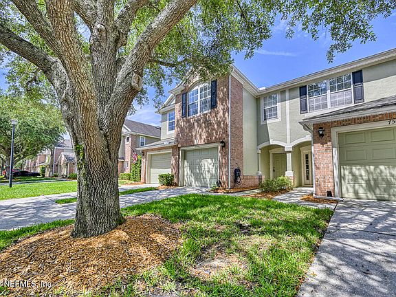 4th image of 7546 SCARLET IBIS Lane
