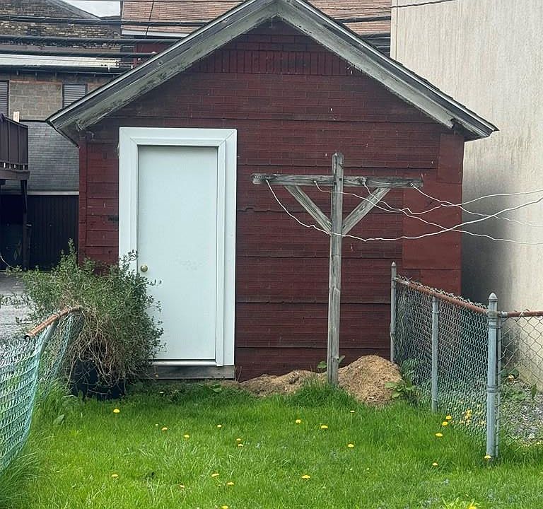 104143 Lloyd St, Nanty Glo, PA 15943 Zillow