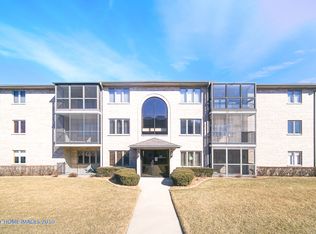 13919 W Leamington Dr UNIT 807, Crestwood, IL 60418