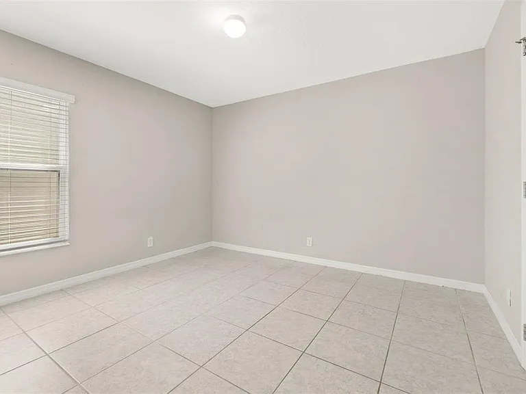 284 Reese Ct — Photo 25