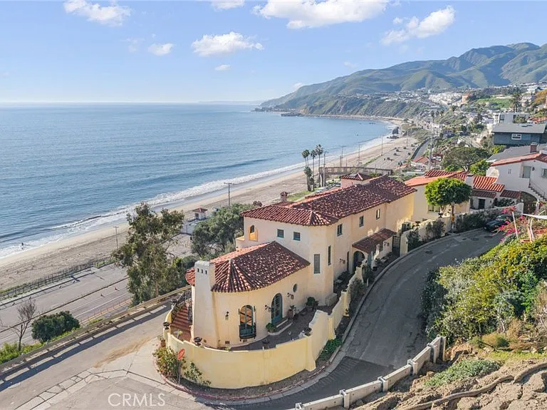 17501 Castellammare Dr — Photo 1