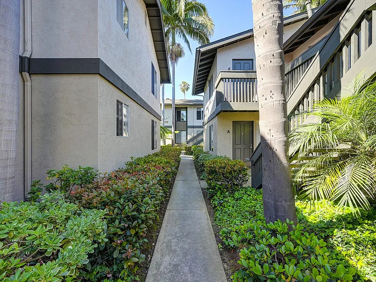 Elan Tamarack Shores — Photo 10