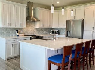 1 S Bay Hill Dr, Laguna Vista, TX 78578