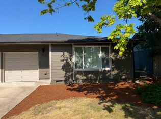 2638 S 8th St, Lebanon, OR 97355