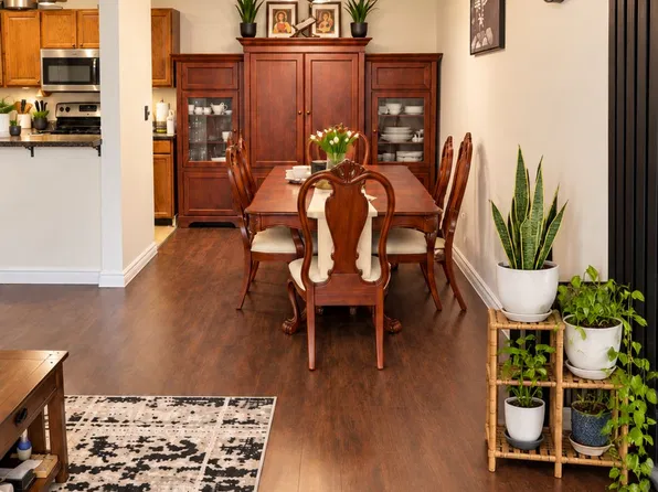 1912 Prairie Sq APT 107, Schaumburg, IL 60173