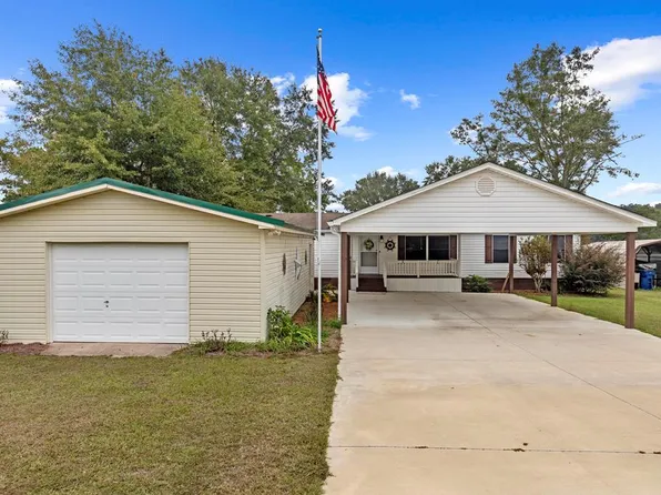 1090 Lake Front Dr, Abbeville, AL 36310