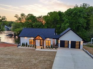75 Kilcoole St, Muscle Shoals, AL 35661