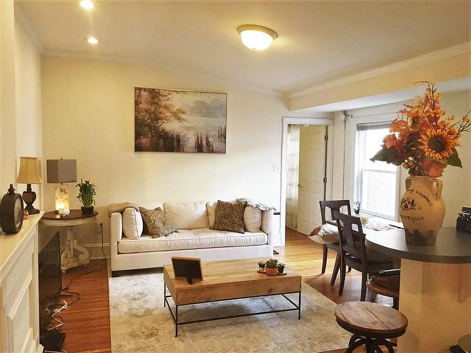 1631 Spruce St APT 3R photo 1