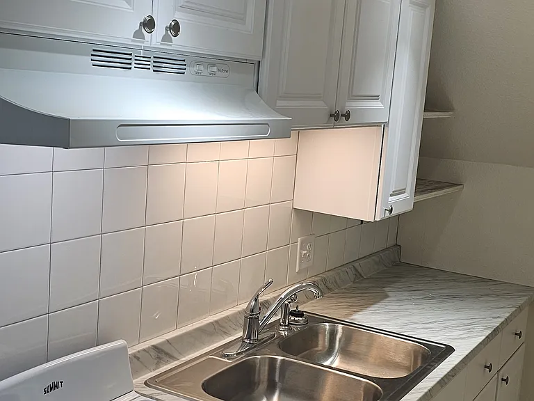 2322 Reed Ave #A — Photo 8