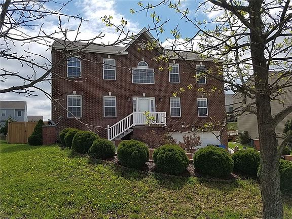 2nd image of 11682 Dartmoor Dr