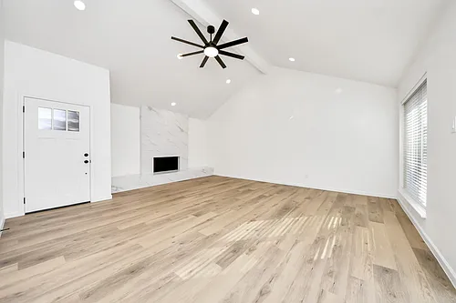 3305 Avenue R Photo 1