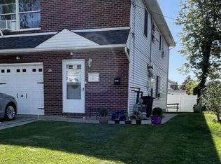 3142 Morley Ave, Staten Island, NY 10306