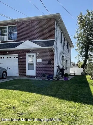 3142 Morley Ave Photo 1