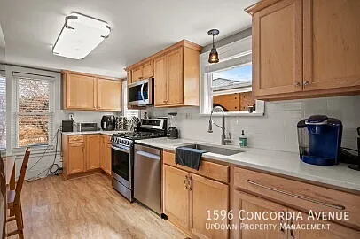 "Charming 4-Bedroom Home on Concordia Ave with 2 Full Baths & 1530 Sq Ft in Saint Paul!" — Photo 3