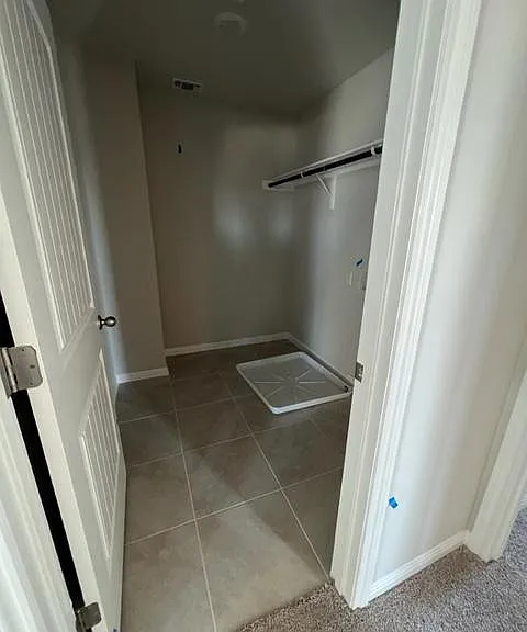 1006 Pinyon Cv — Photo 21