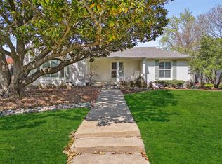 6051 Del Norte Ln, Dallas, TX 75225