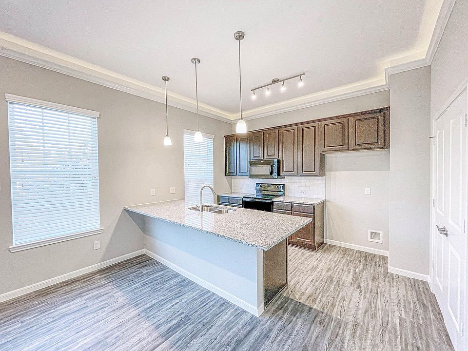 1st image of 1739 Billfish Blvd