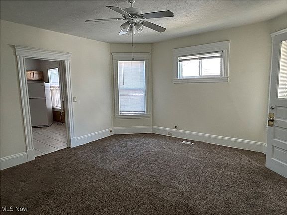 5th image of 2044 W 100th St