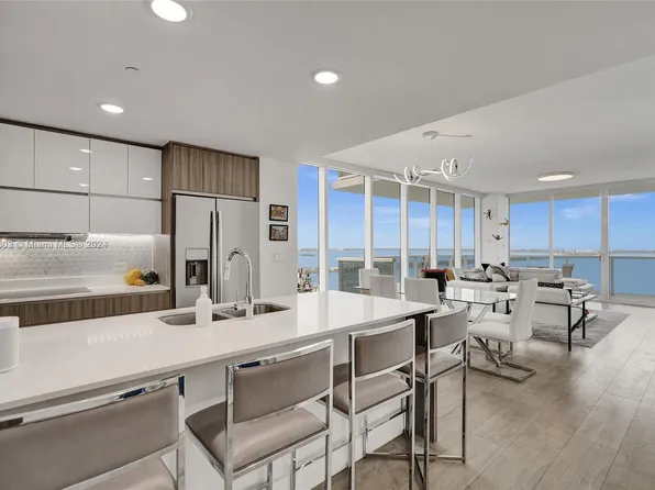 600 NE 27th St APT 2901, Miami, FL 33137