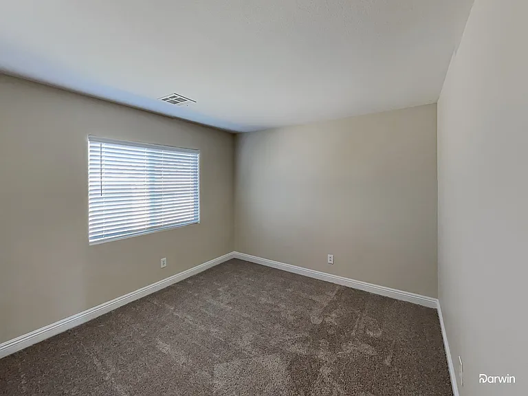 9436 Liquid Loco St — Photo 10