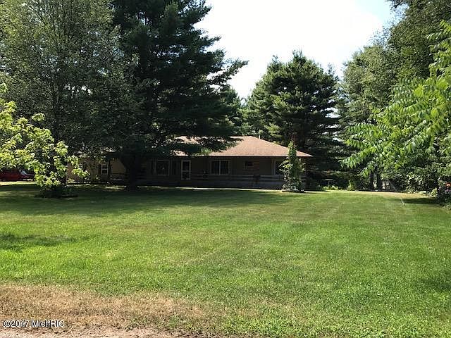 1st image of 12898 Lincoln Lake Ct NE